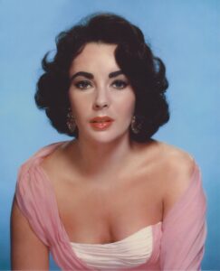 Only the Best Pics Spotlighting Elizabeth Taylor’s Ample Cleavage