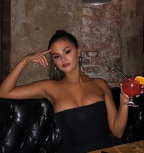 Selena Gomez TheFappening Sexy (7 Photos)